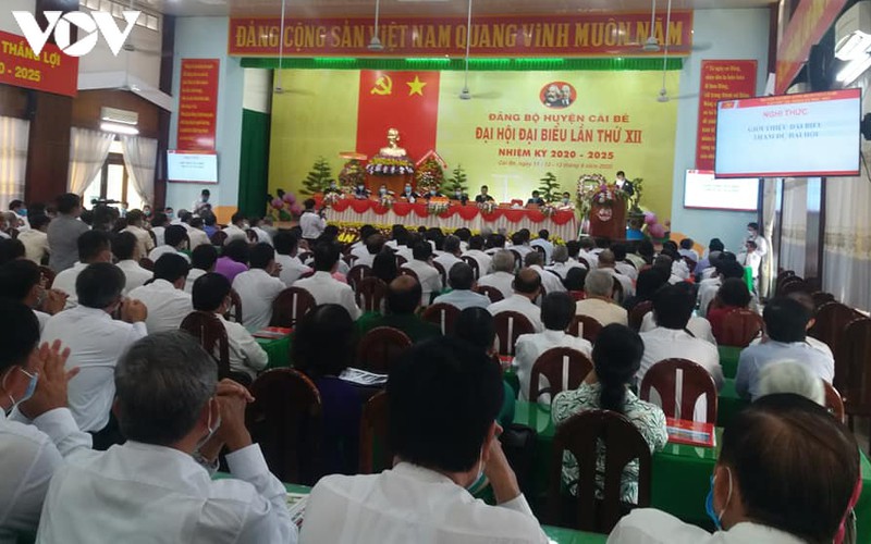 ong tran thanh nguyen tai dac cu bi thu dang uy huyen cai be, tien giang hinh 1