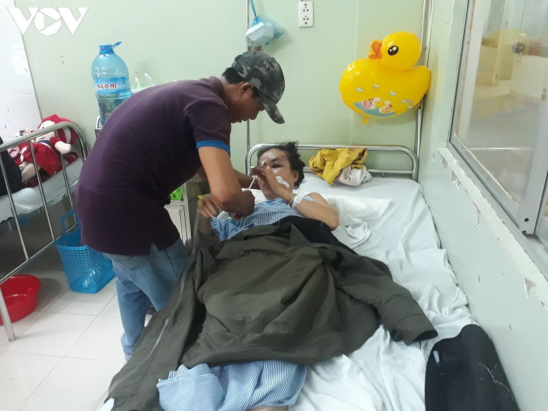 khoi to vu tai nan giao thong lam 8 nguoi chet o binh thuan hinh 2