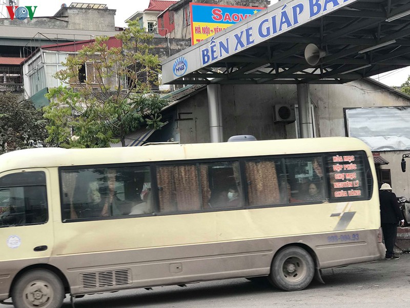 can canh ben xe giap bat vang "la thuong" ngay 25 tet hinh 18