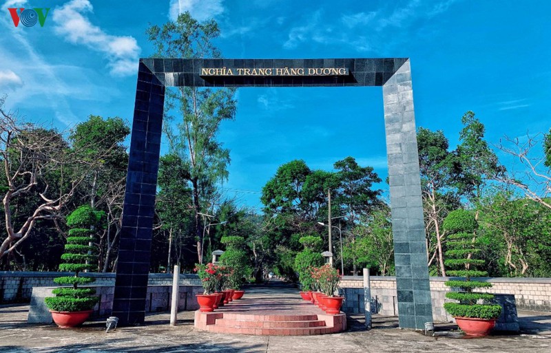 con dao tam ngung don khach du lich de phong chong dich covid-19 hinh 1