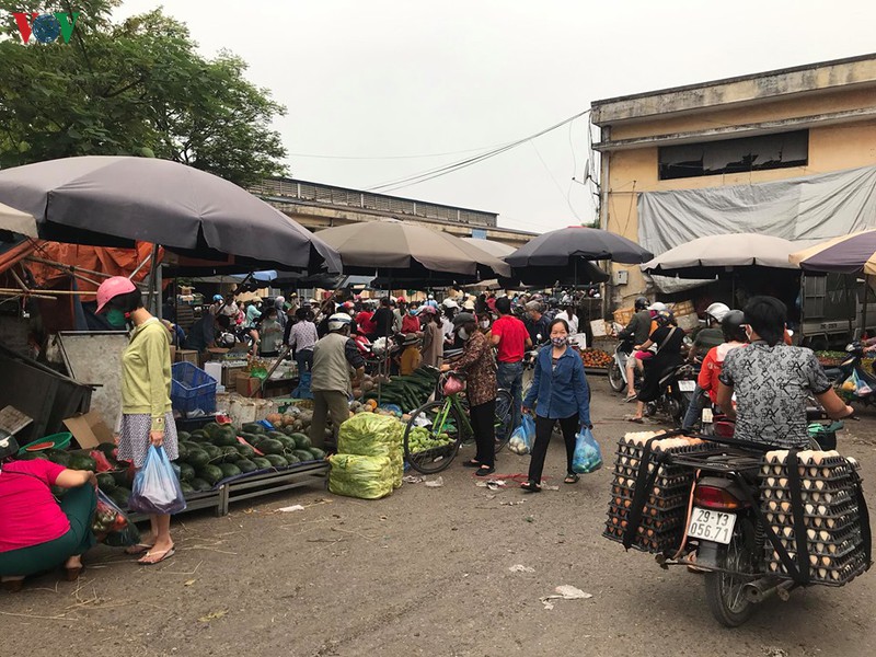 anh: nguoi ha noi binh tinh trong nhung ngay "chong giac" covid-19 hinh 12