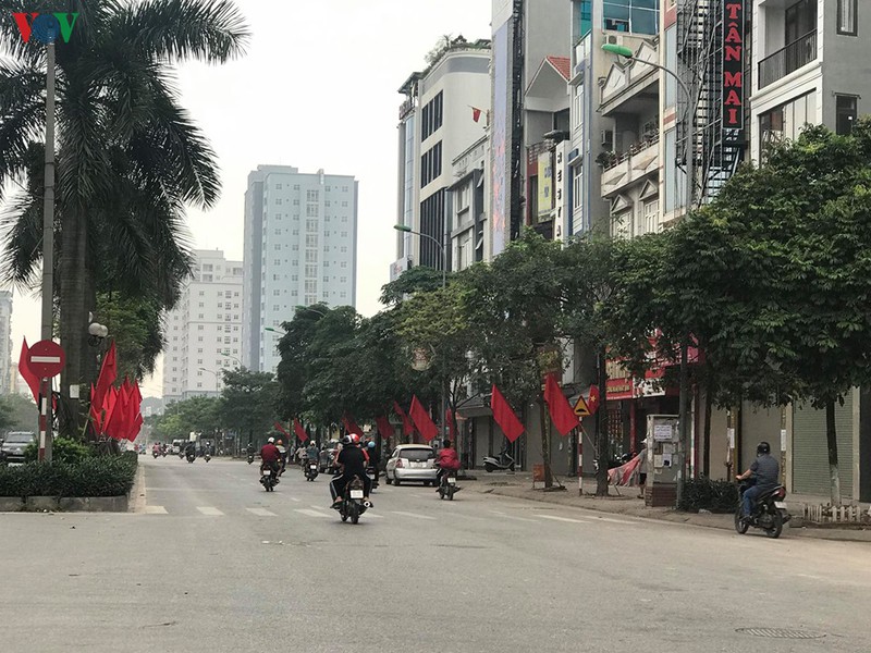 anh: nguoi ha noi binh tinh trong nhung ngay "chong giac" covid-19 hinh 2