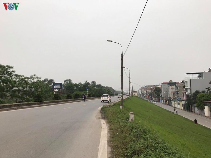 anh: nhhung cay cau o ha noi "thanh thoi" trong dot gian cach xa hoi hinh 18