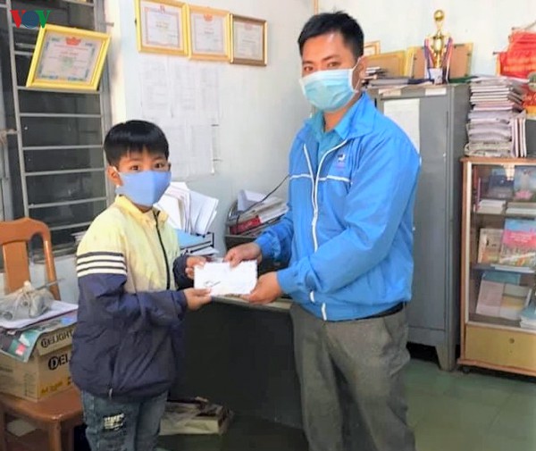 am ap nhung tam long vang trong dai dich covid-19 o gia lai hinh 1