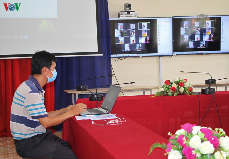 hoc truc tuyen tai dbscl: kho tram be, cong nghe yeu hinh 2