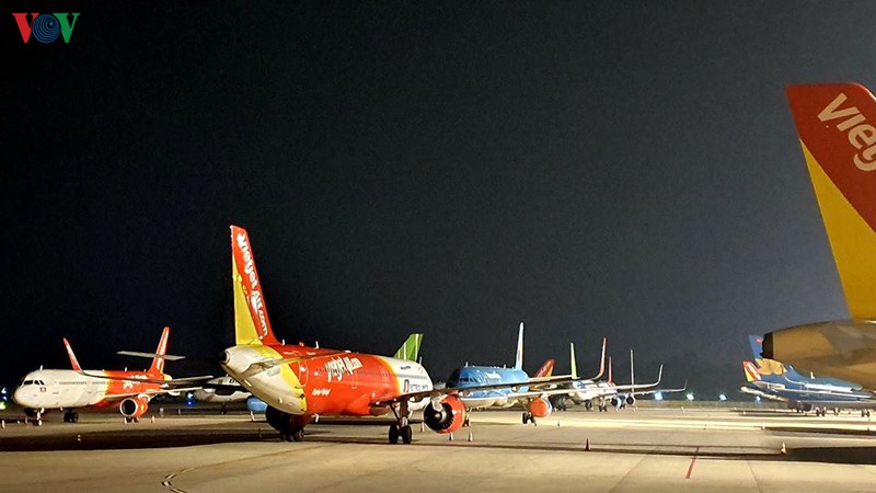 cuc hang khong de nghi cho mo tat ca cac duong bay noi dia tu 23/4  ​ hinh 1