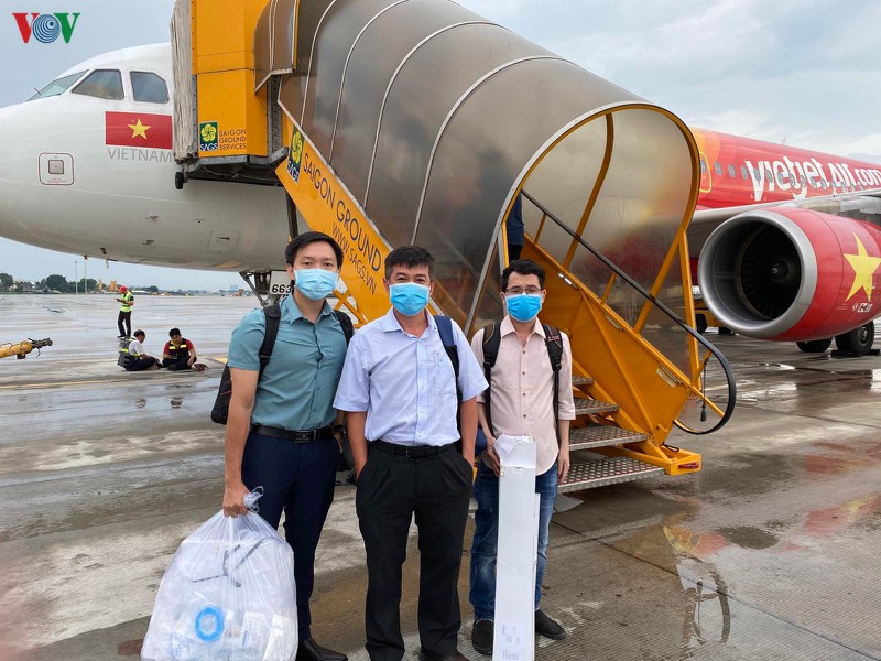 benh vien cho ray cu e-kip phan ung nhanh chong covid-19 ra da nang hinh 1