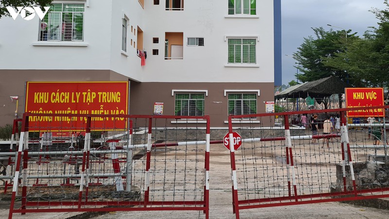 binh duong: 6 nguoi trung quoc nhap canh "chui" phai xet nghiem covid-19 hinh 1