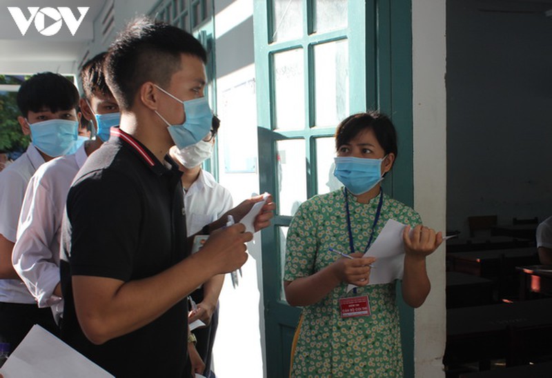 thi tot nghiep thpt 2020 dam bao dung quy che va an toan phong dich hinh 11