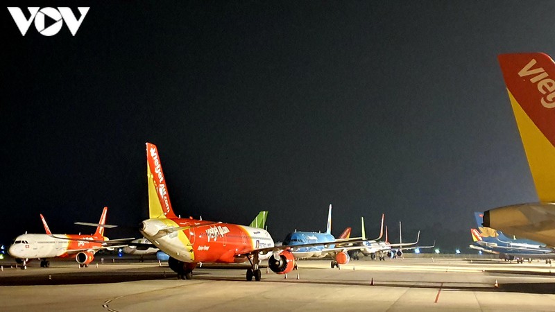 kien nghi mo lai duong bay quoc te den viet nam, nen chua? hinh 3