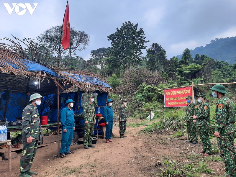 ngan chan nguoi nhap canh trai phep tuyen bien gioi quang nam hinh 3