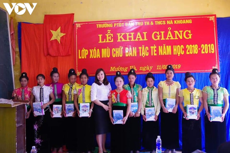 gieo chu la gieo hy vong: chia khoa mo cua tuong lai cho nguoi vung cao hinh 2