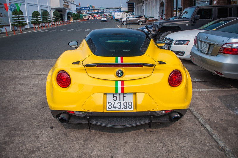 alfa romeo 4c edition duy nhat tai viet nam di lam dep don tet hinh 9