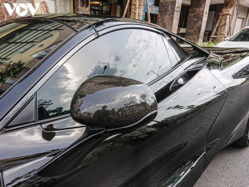 can canh mclaren 720s spider mau den "doc" nhat viet nam hinh 14
