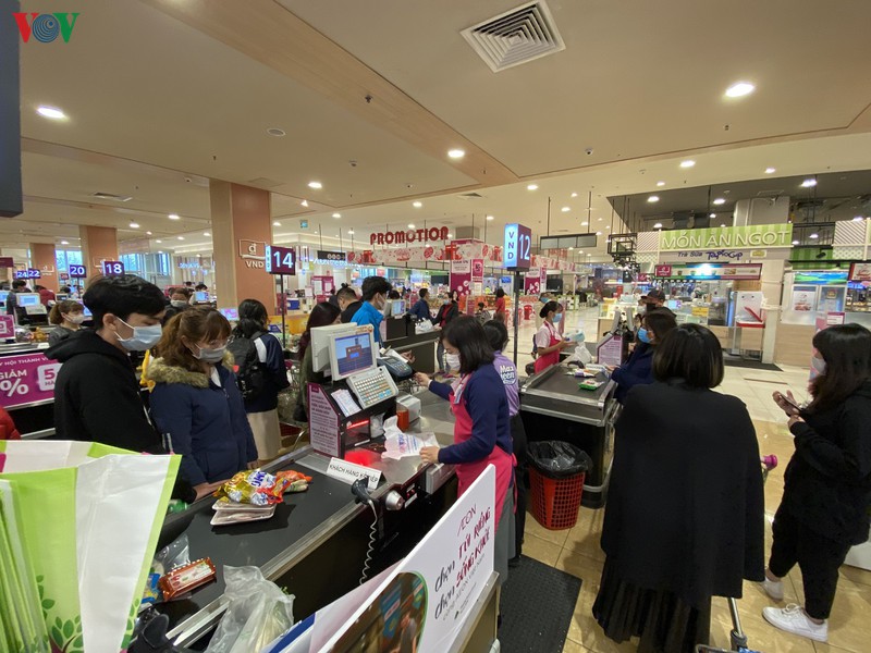 nguoi dan thu do kin mit khau trang truoc dich virus corona hinh 13