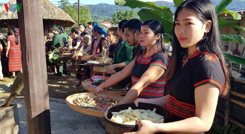 tet co truyen cua dong bao vung cao a luoi hinh 1