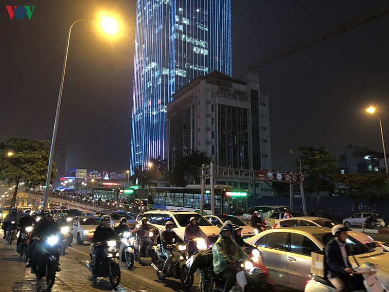 dong xe co cuon cuon doi mua ret ngay can tet canh ty 2020 hinh 16