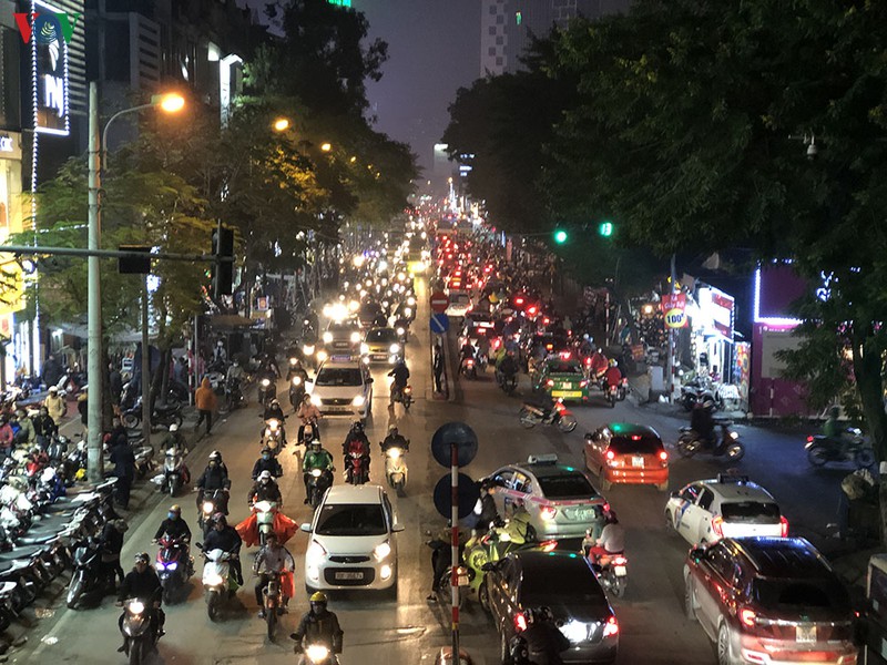 dong xe co cuon cuon doi mua ret ngay can tet canh ty 2020 hinh 20
