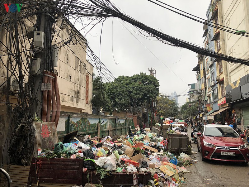 anh: rac ngap he pho ha noi sang 30 tet hinh 3
