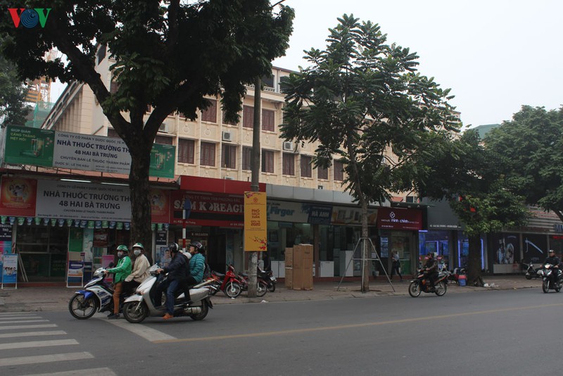 ha noi: nguoi dan ngai virus corona, duong pho vang nhu ngay tet hinh 9