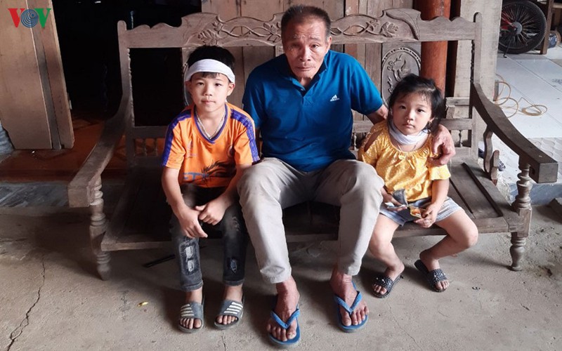 mau thuan, chong danh vo nguy kich roi treo co tu tu  ​ hinh 1