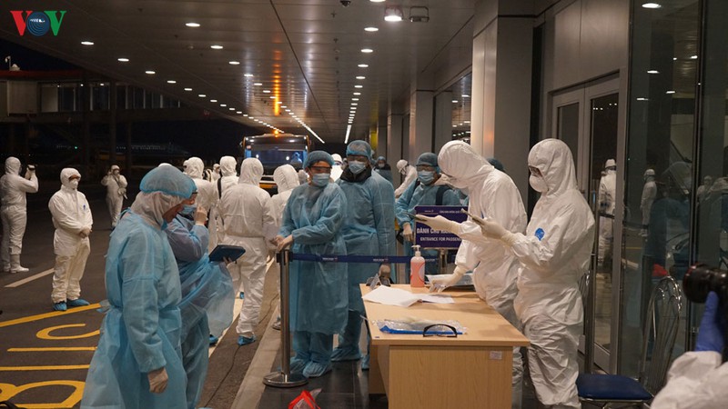 nhung hinh anh dau tien ve chuyen bay dua nguoi viet nam tu vu han ve nuoc  hinh 13