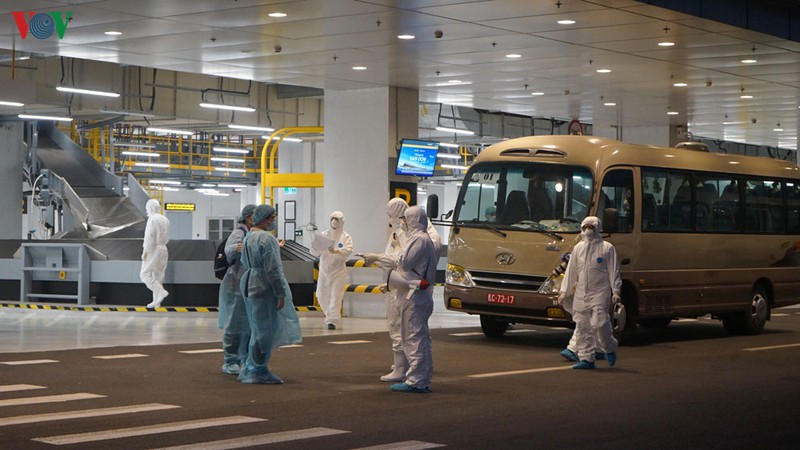 nhung hinh anh dau tien ve chuyen bay dua nguoi viet nam tu vu han ve nuoc  hinh 14