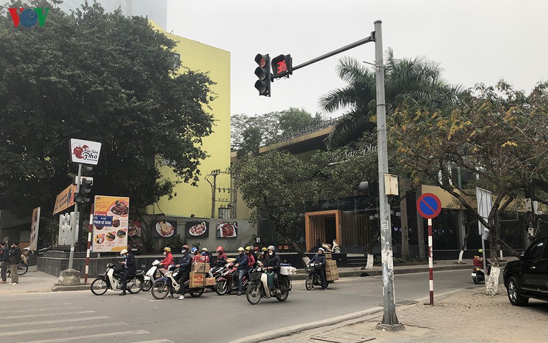 can canh 2 muong thoat nuoc nghi do, phan ke binh ha noi cham xu ly sai pham  hinh 3