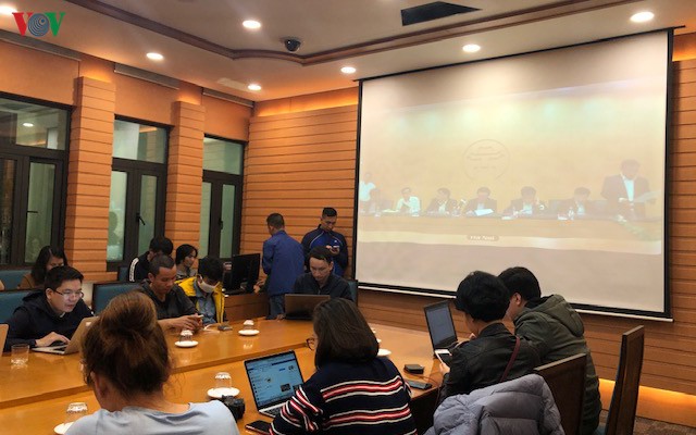 bi thu ha noi: co ca nhiem covid-19, khong chu quan nhung khong qua lo lang hinh 1
