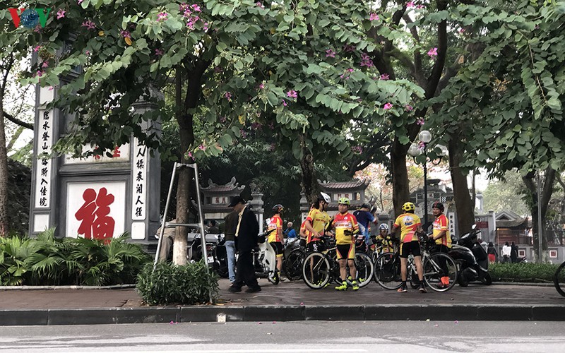 ha noi tam dong cua mot so diem tham quan, di tich de ve sinh, khu khuan hinh 1