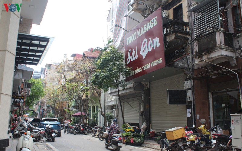 anh: nhieu co so kinh doanh tam ngung hoat dong de phong covid-19 hinh 10