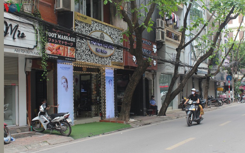 anh: nhieu co so kinh doanh tam ngung hoat dong de phong covid-19 hinh 11