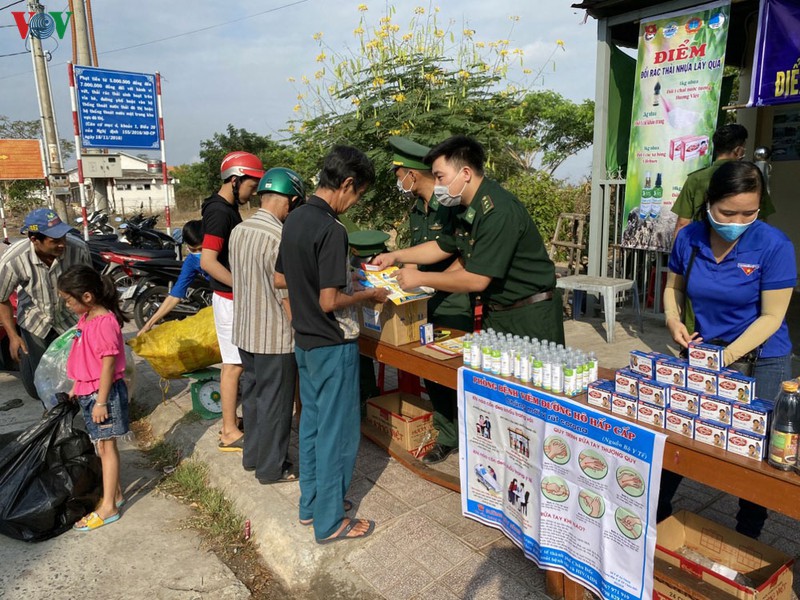 la chan vung chac chong dich covid-19 tren tuyen bien gioi tay nam hinh 14