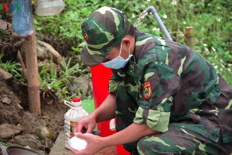 linh bien phong "vuot nang, thang mua" ngan dich noi ai bac lai chau hinh 15