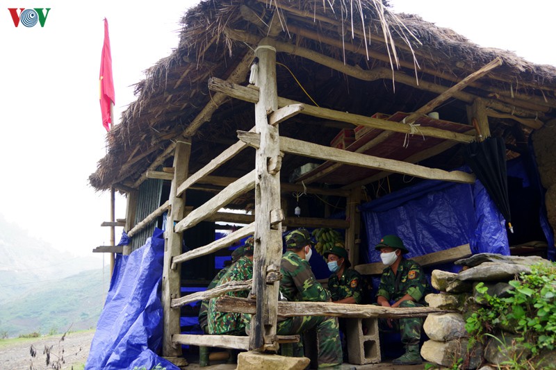 linh bien phong "vuot nang, thang mua" ngan dich noi ai bac lai chau hinh 4