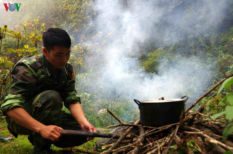 linh bien phong "vuot nang, thang mua" ngan dich noi ai bac lai chau hinh 7
