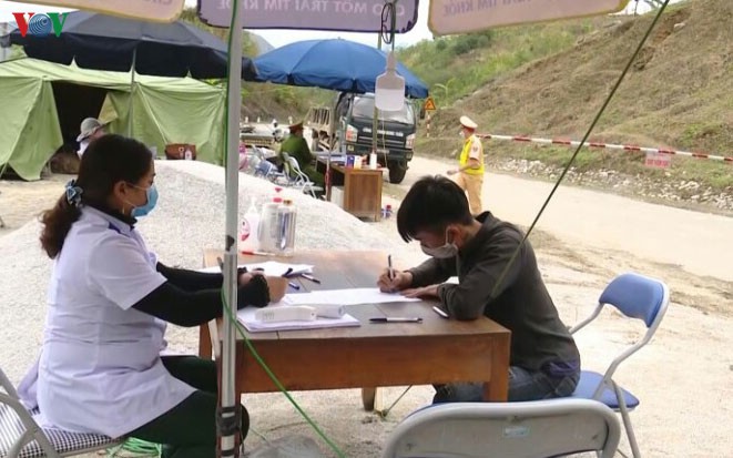 son la bo tri dam bao nhan luc tai cac chot kiem soat phong chong dich hinh 1
