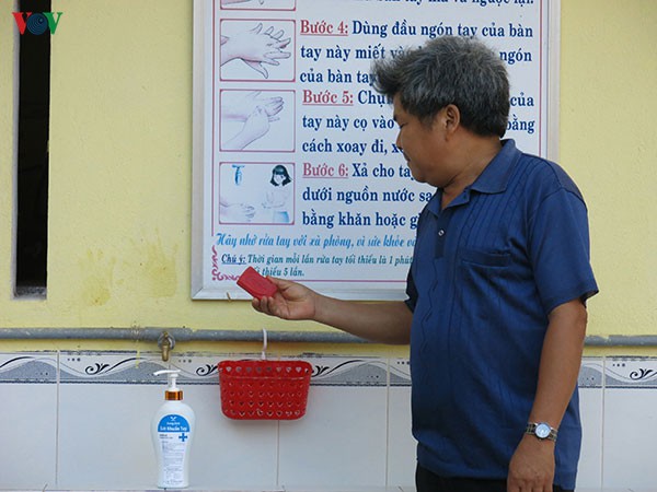 hoc sinh binh dinh chuan bi tro lai truong sau gian cach xa hoi vi dich covid-19 hinh 1