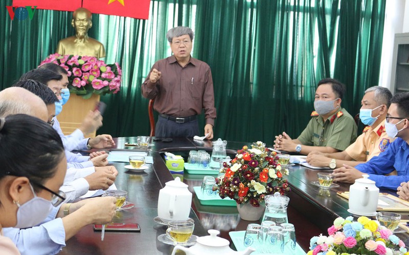 thuong dot xuat cac don vi chong "dinh tac" tren quoc lo  hinh 2