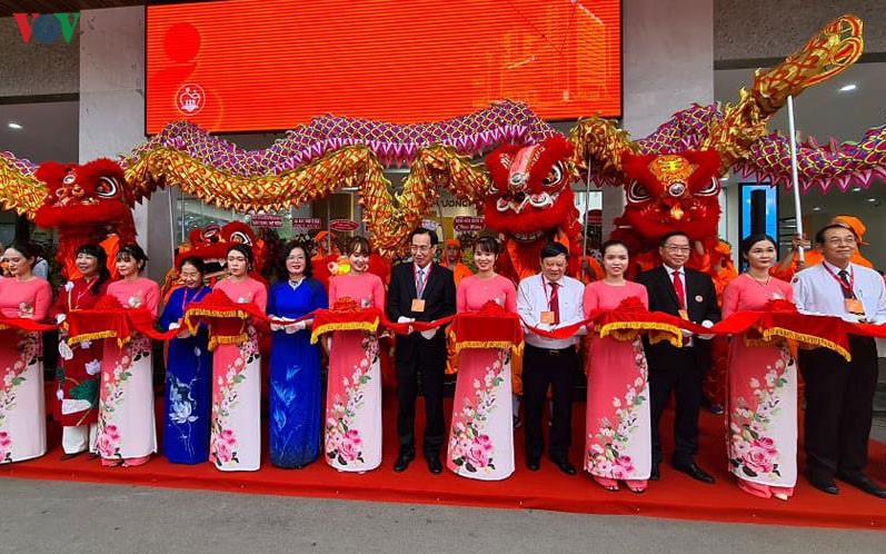 them mot cong trinh xa hoi hoa phuc vu kham chua benh cho phu nu mien nam hinh 1