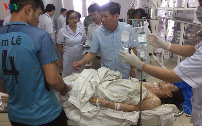 xe tai lao vao cho o dak nong: 5 nan nhan con lai co tien luong xau hinh 1