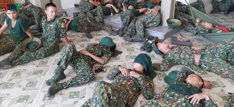 rung mong ga toi ta sau 2 dem bung chay hinh 3