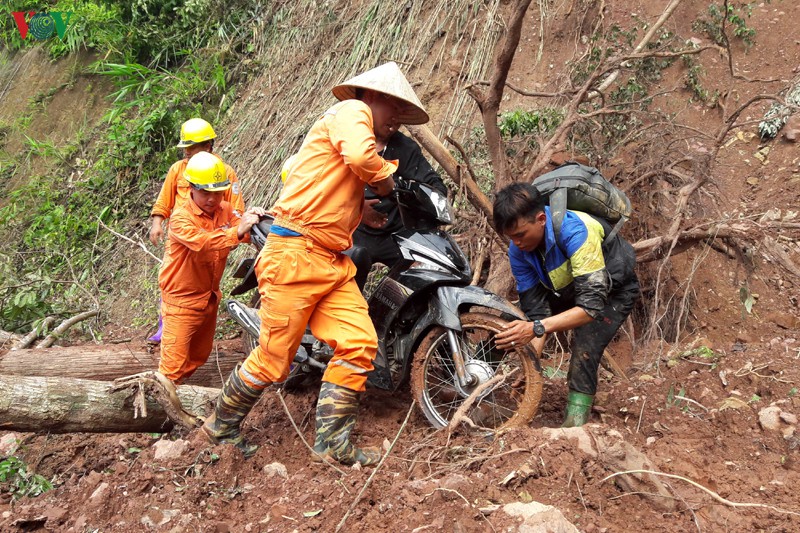 lai chau chu dong dam bao an toan luoi dien mua mua lu hinh 3
