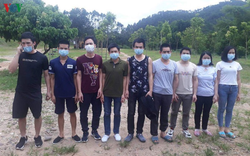 quang ninh lien tiep phat hien doi tuong nhap canh trai phep hinh 2