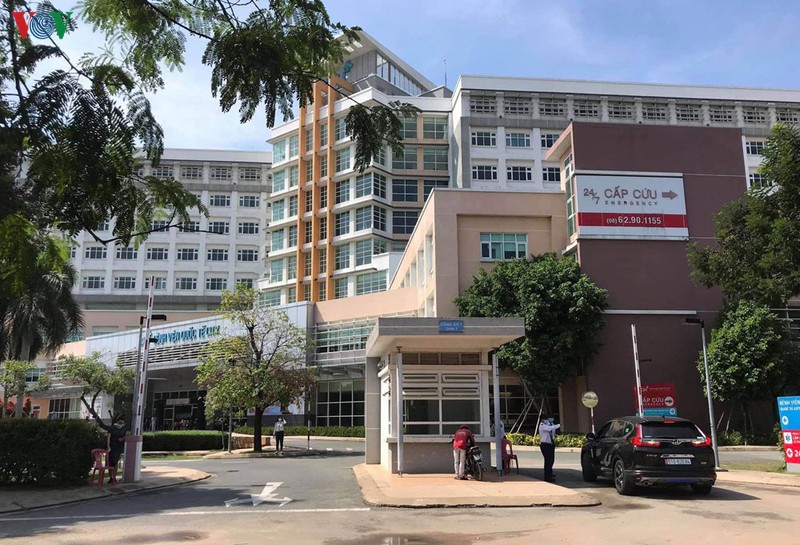 benh vien quoc te city tp hcm ngung nhan benh nhan de kiem soat dich covid-19 hinh 2
