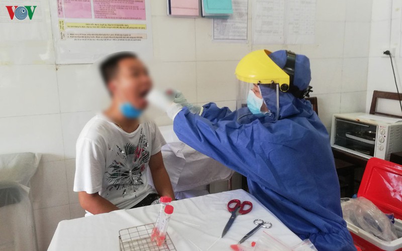 nhieu dia phuong xiet chat cong tac kiem dich phong chong covid-19 hinh 1