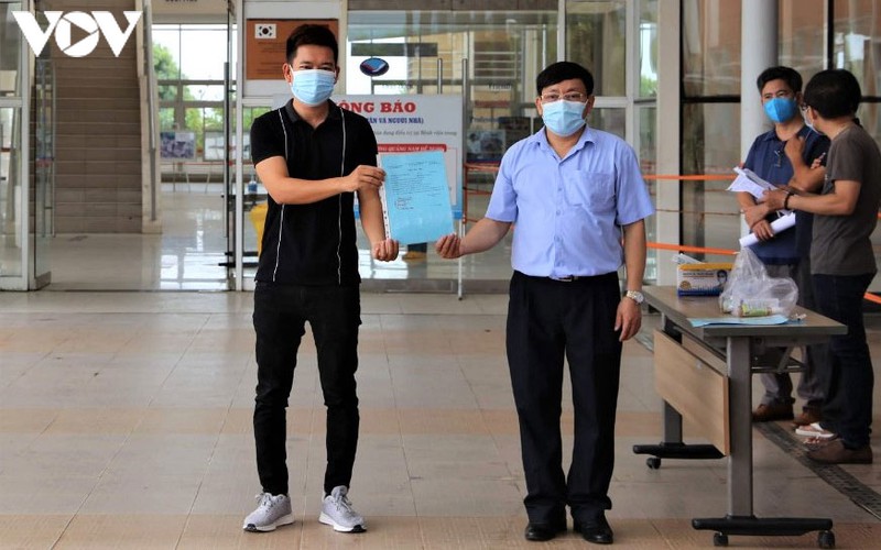 quang nam cho xuat vien 11 benh nhan khoi covid-19 hinh 1