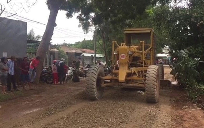 binh thuan: va cham voi xe ui, mot em nho tu vong thuong tam hinh 1