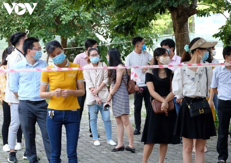 da nang:xet nghiem pcr thi sinh va can bo, giao vien thi tot nghiep thpt dot 2 hinh 2