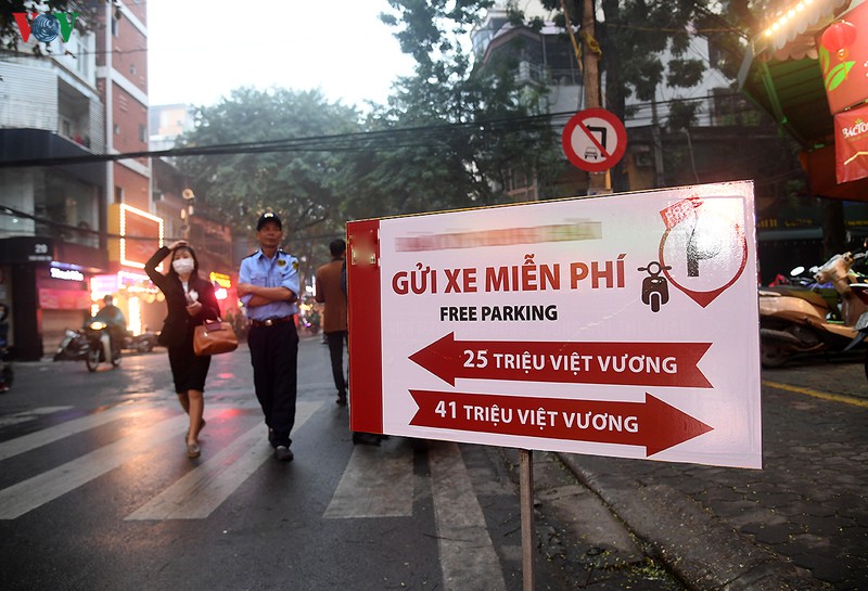 hinh anh khac la trong ngay via than tai 2020 hinh 8